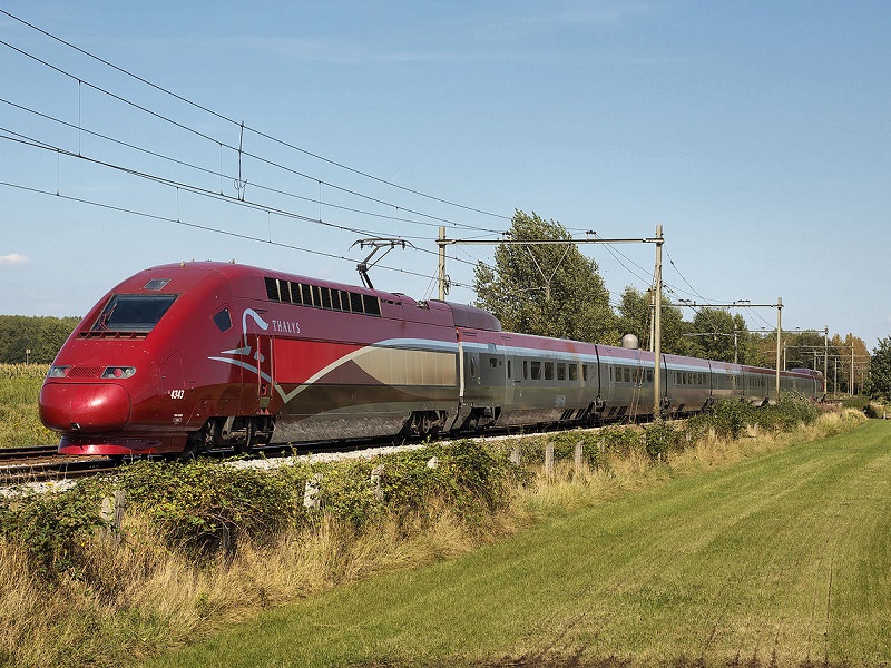 Necklet omvatten Reizen Treinticket naar Parijs vanaf €35 | Alle treintickets