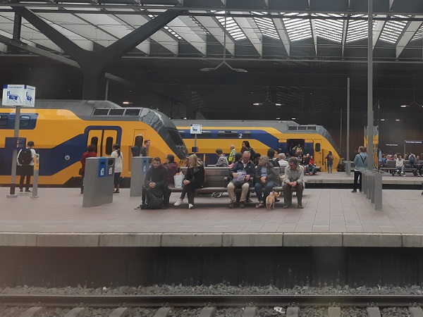 Trein naar Antwerpen