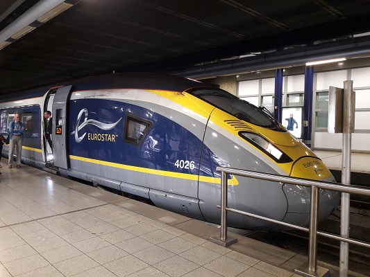 Eurostar trein van Zwolle naar Londen