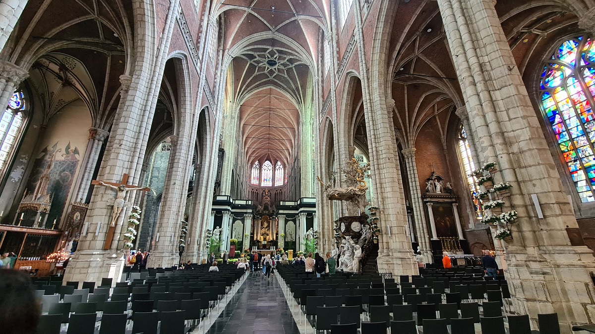 De Sint-Bataafskathedraal in Gent
